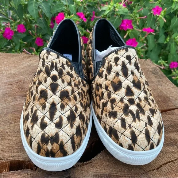 Women’s Sz 6 Leopard Slip-On Sneakers NWOB Steve Madden Shoes Animal Print - Picture 4 of 10